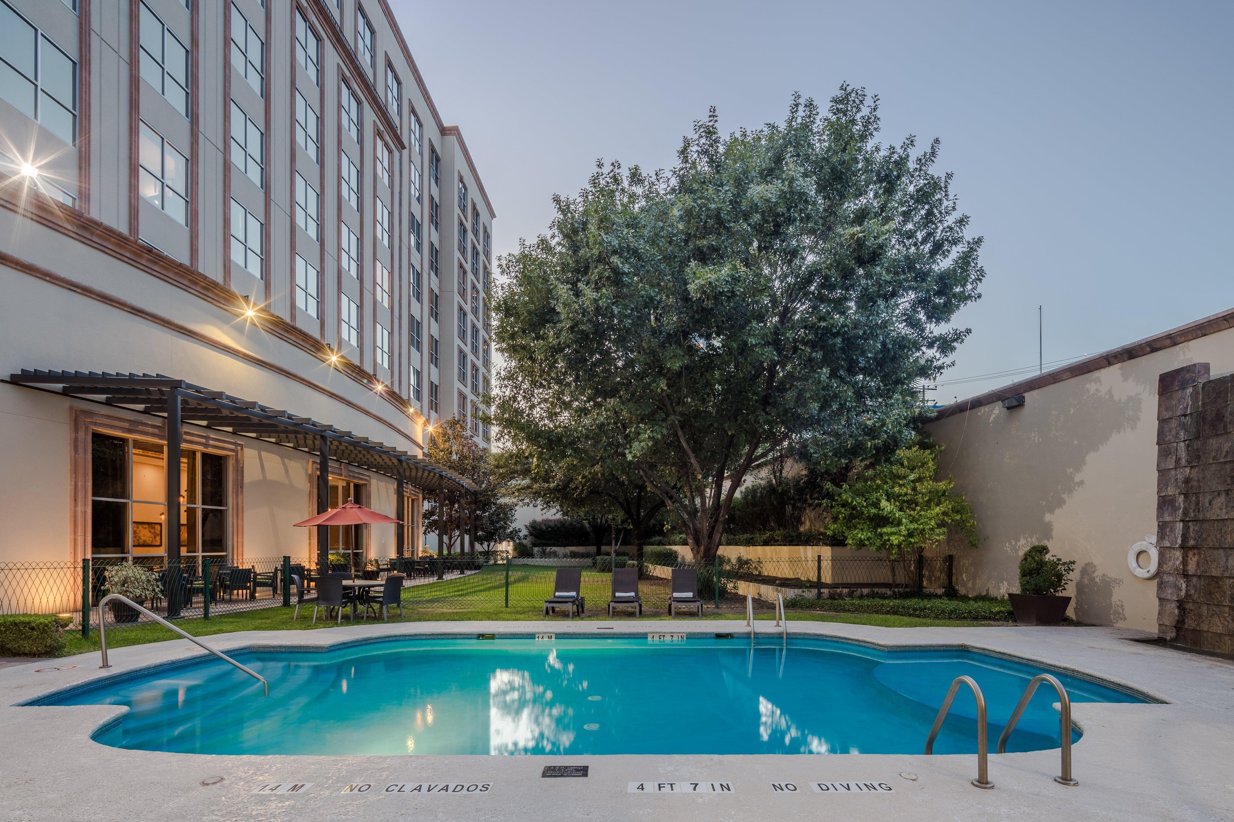 Holiday Inn Monterrey Valle By Ihg San Pedro Garza Garcia Bagian luar foto