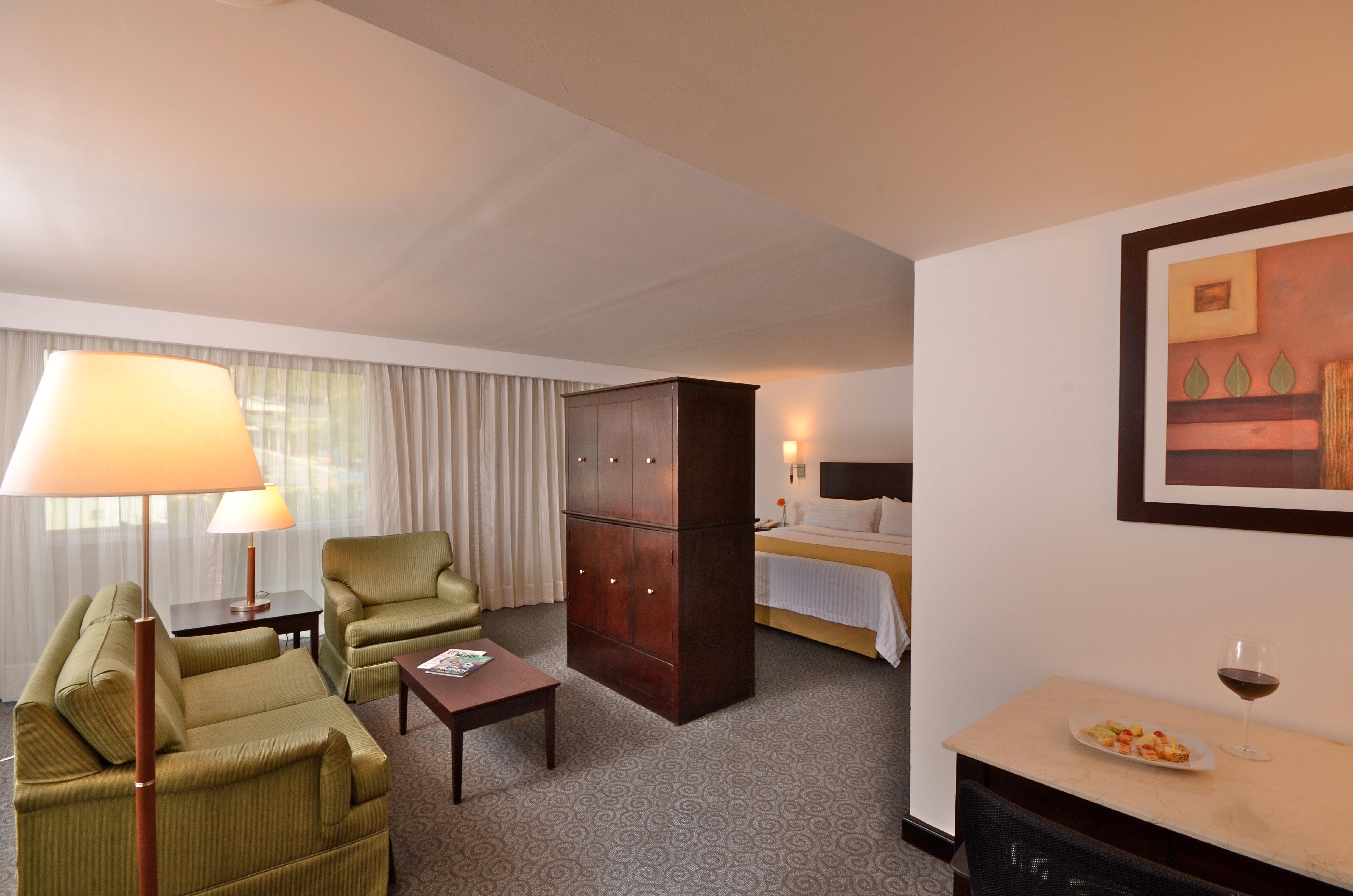 Holiday Inn Monterrey Valle By Ihg San Pedro Garza Garcia Bagian luar foto