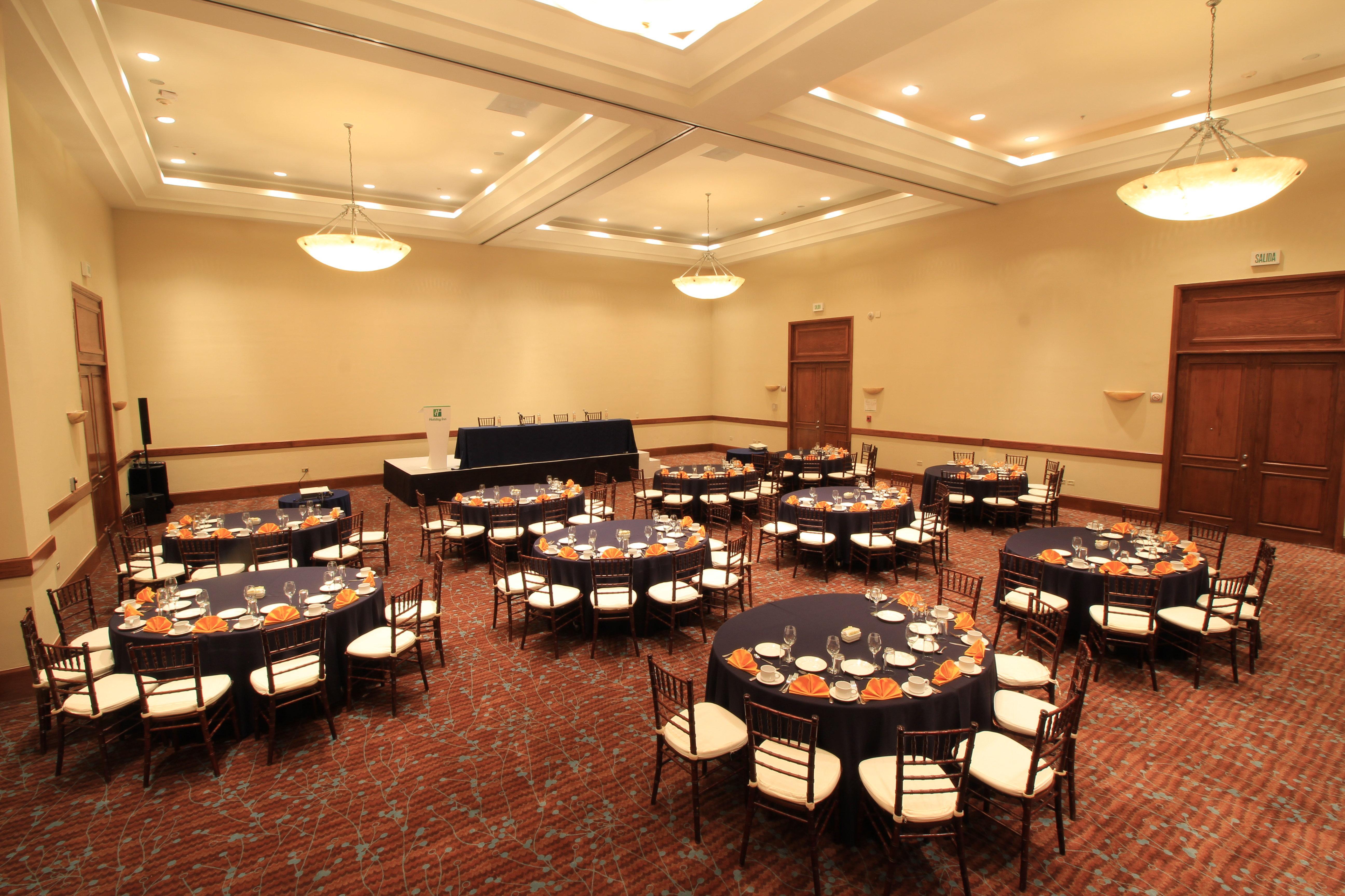 Holiday Inn Monterrey Valle By Ihg San Pedro Garza Garcia Bagian luar foto