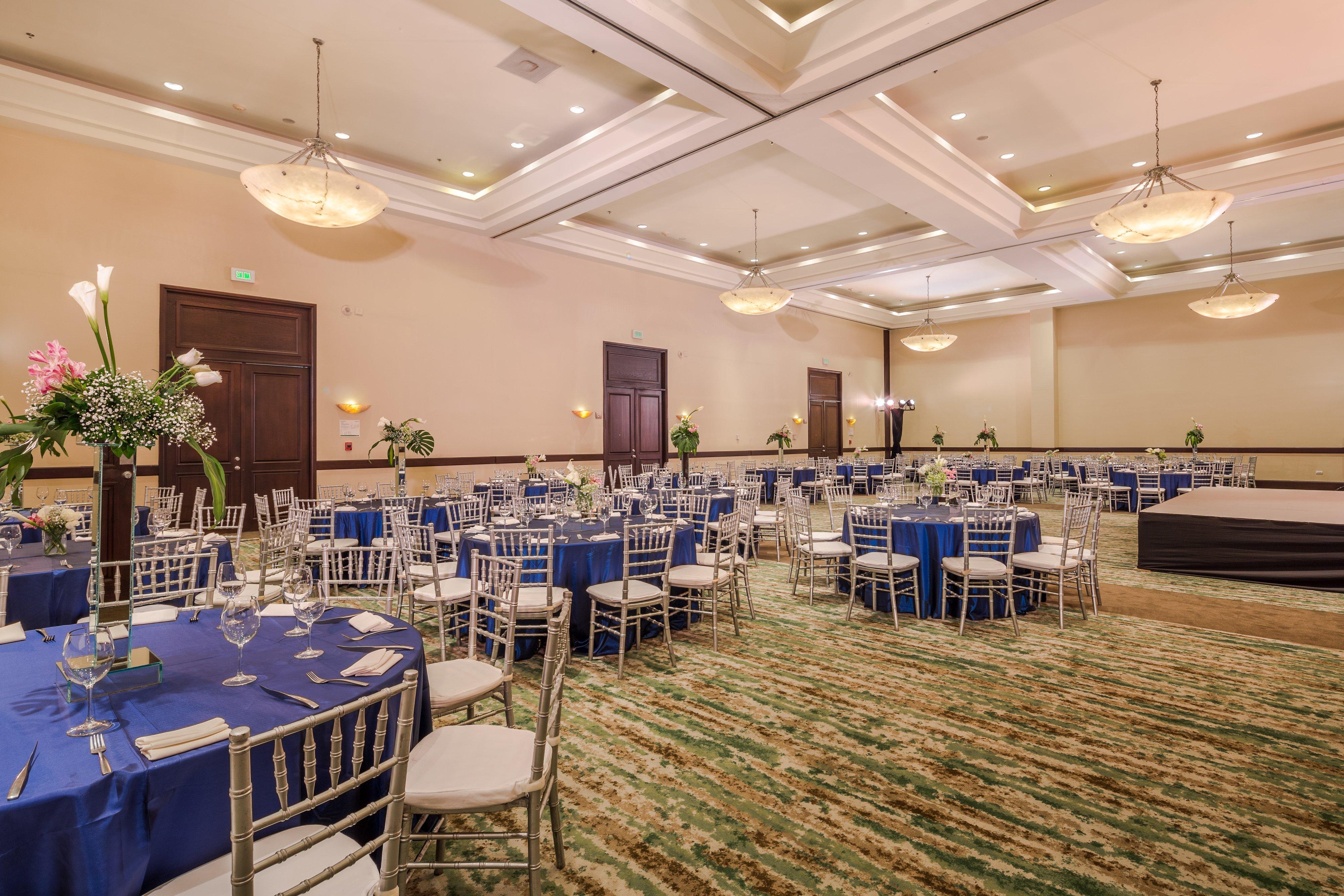 Holiday Inn Monterrey Valle By Ihg San Pedro Garza Garcia Bagian luar foto